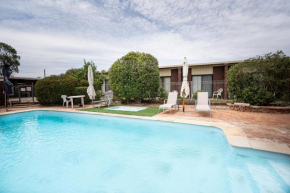 Riviana Motel, Deniliquin